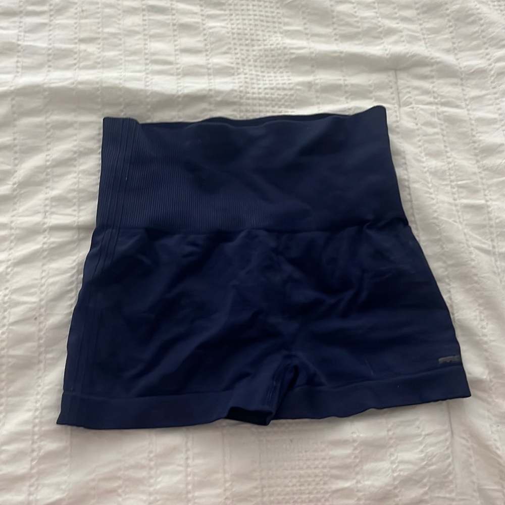 Prozis Shorts Size M NEVER WORN